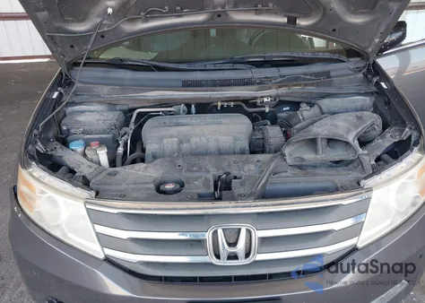 2013 Honda Odyssey Touring/Touring Elite from USA, damaged, VIN 5FNRL5H92DB083632